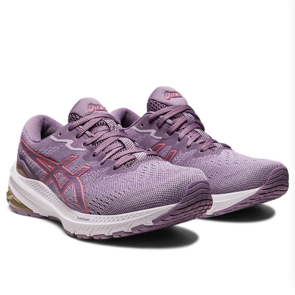 🌟FINAL SALE🌟NIB Women’s Wide Width 9.5 ASICS GT 1000